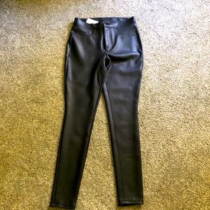 Faux leather Express pants